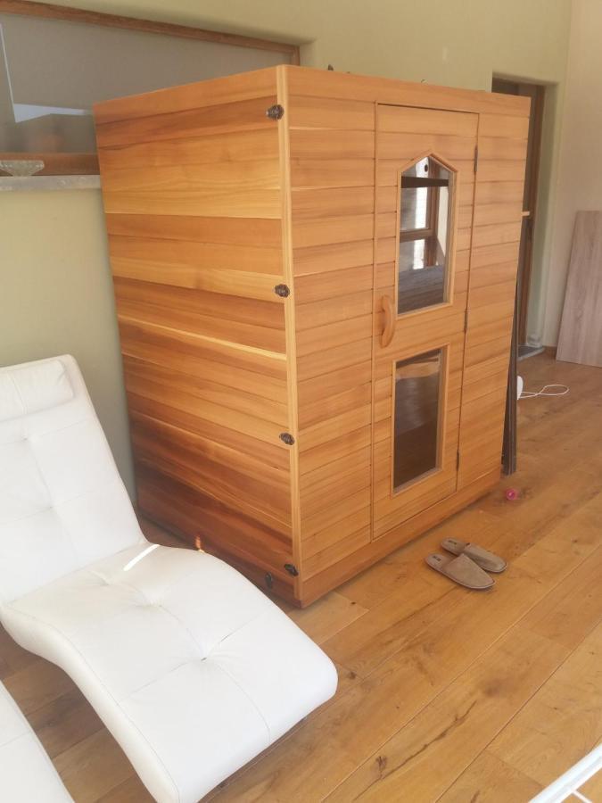 Chambres D'Hotes Les 3 Salamandres Yvoir Екстер'єр фото